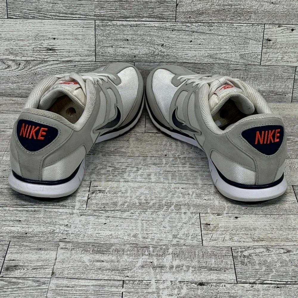Nike Oceania NM Blue White Gray Running Shoes 443937-101‎ Women Size 8